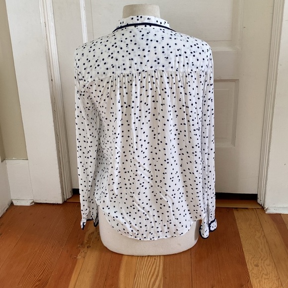 Maeve‎ 4 - Picture 3 of 5